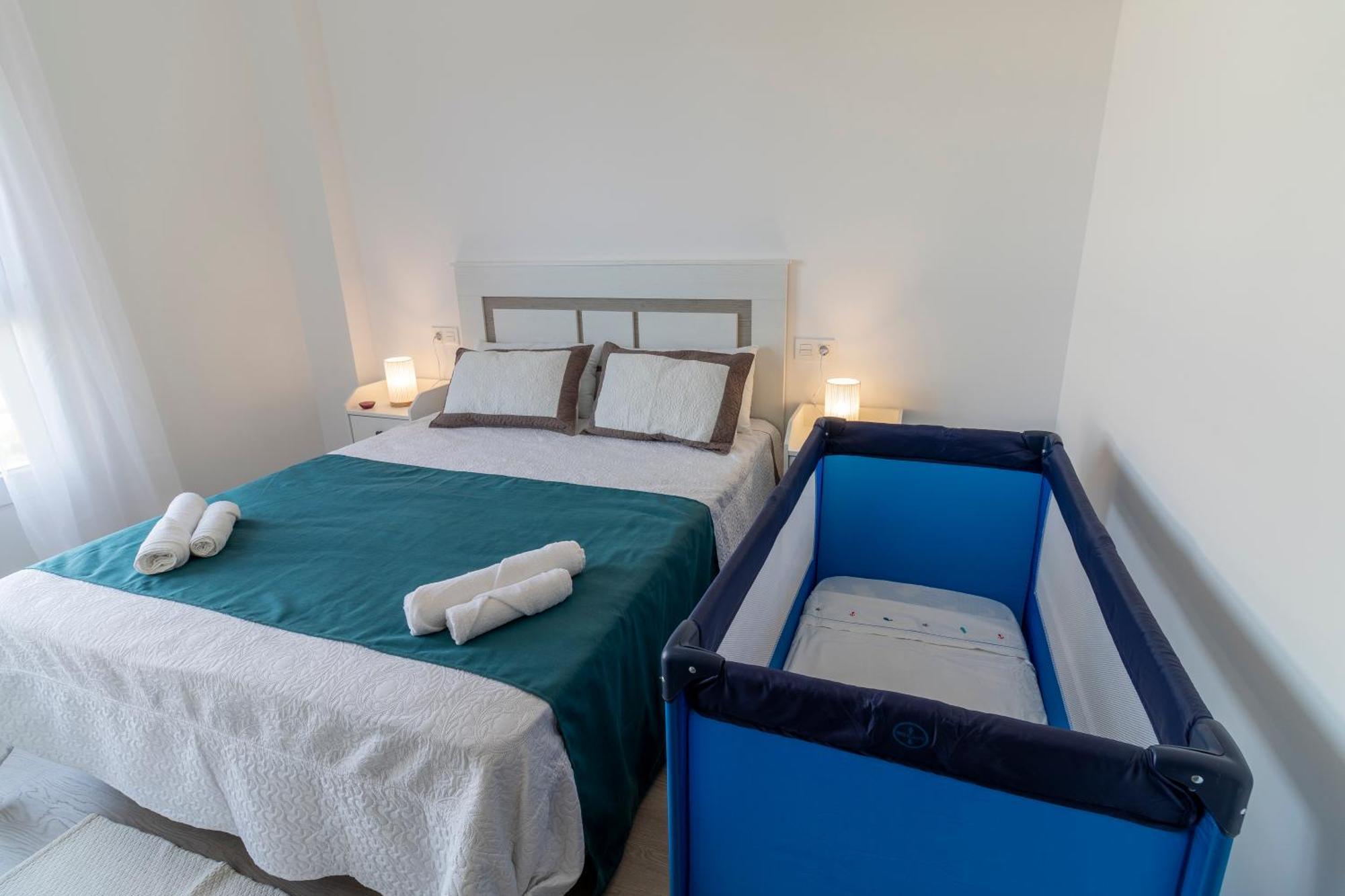 Rentitspain Horizonte En Playa Nasila Montanas Y Golf Apartment