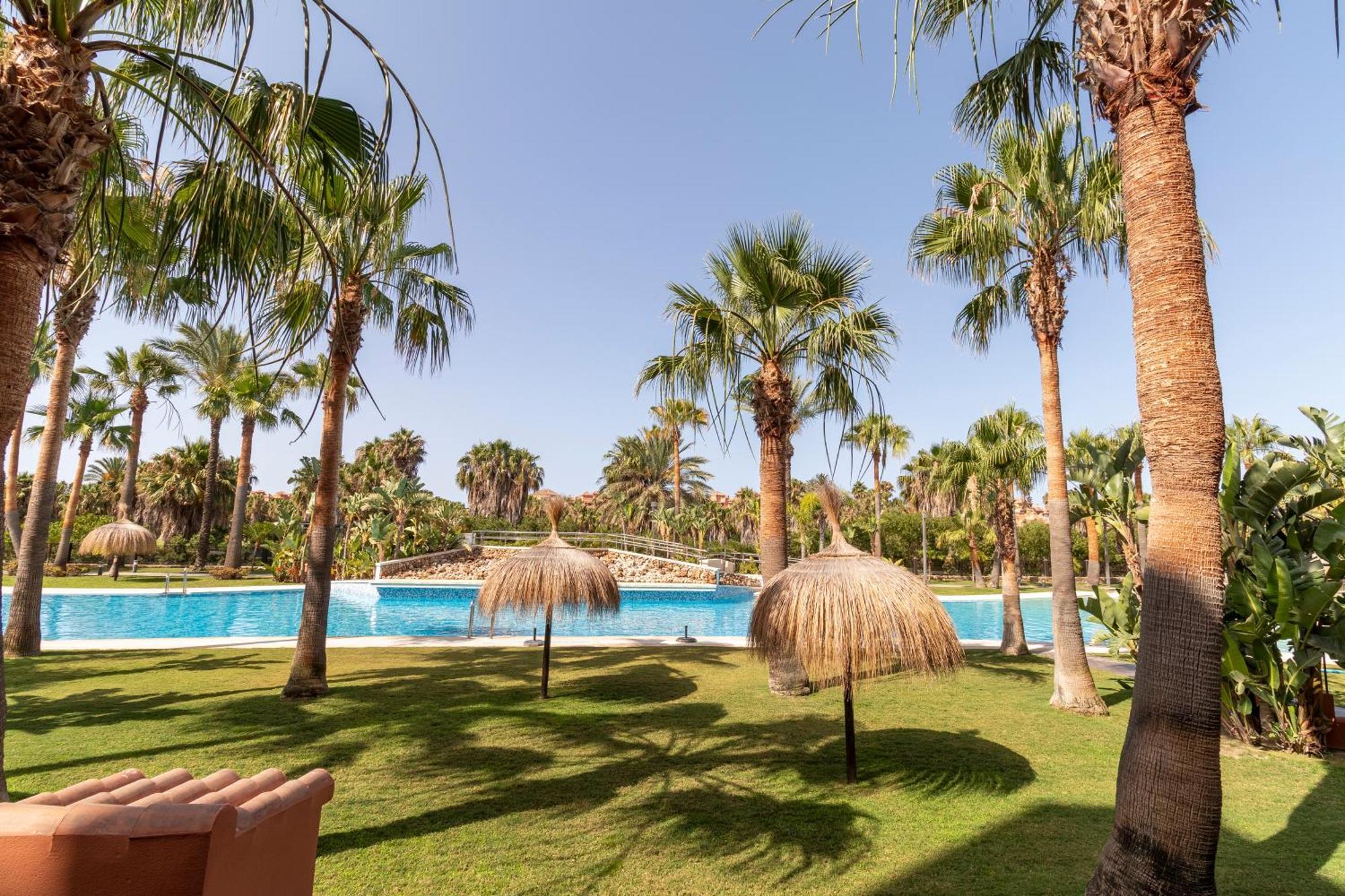 Rentitspain Horizonte En Playa Nasila Montanas Y Golf *