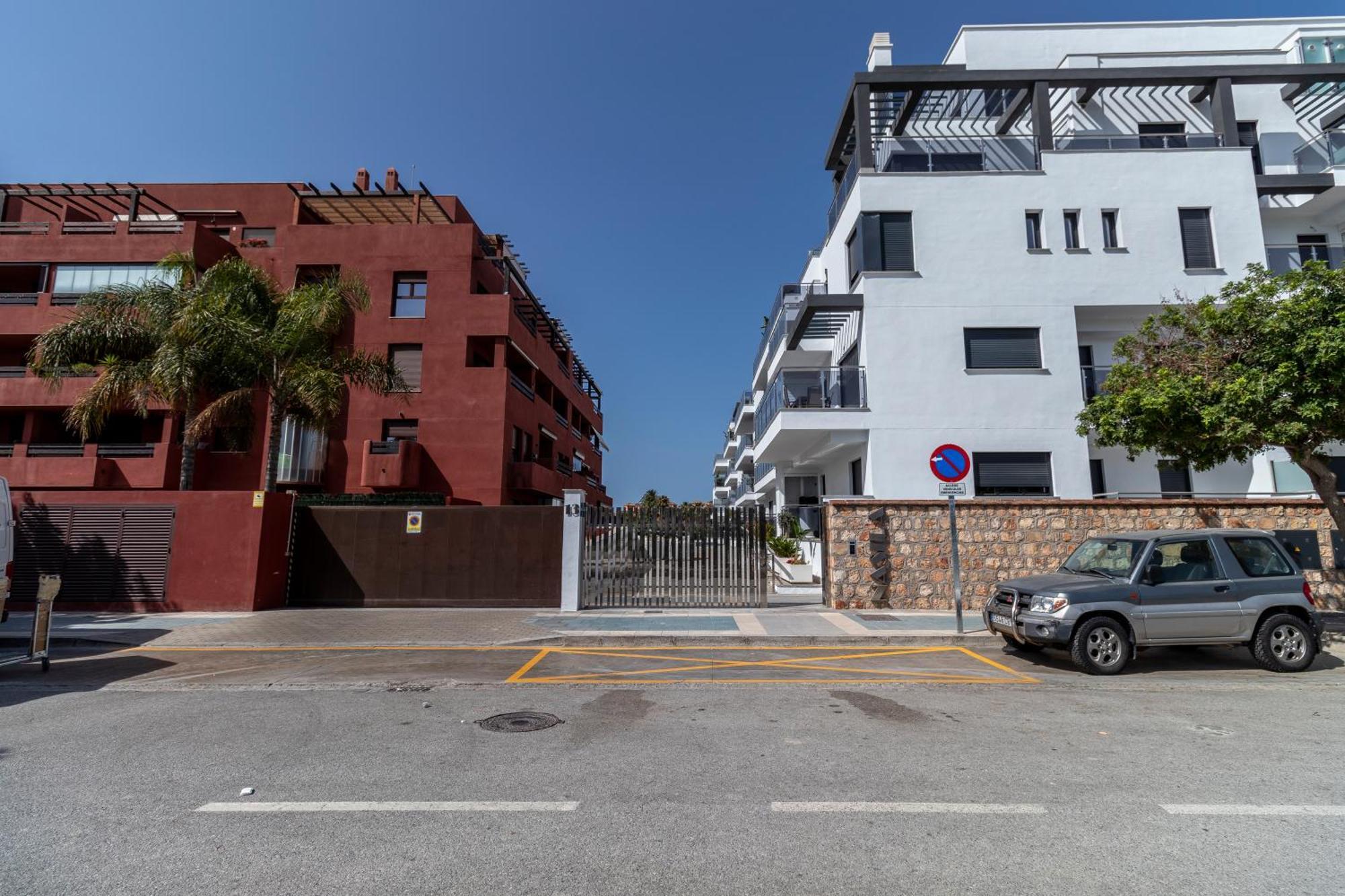 Rentitspain Horizonte En Playa Nasila Montanas Y Golf Apartment Motril
