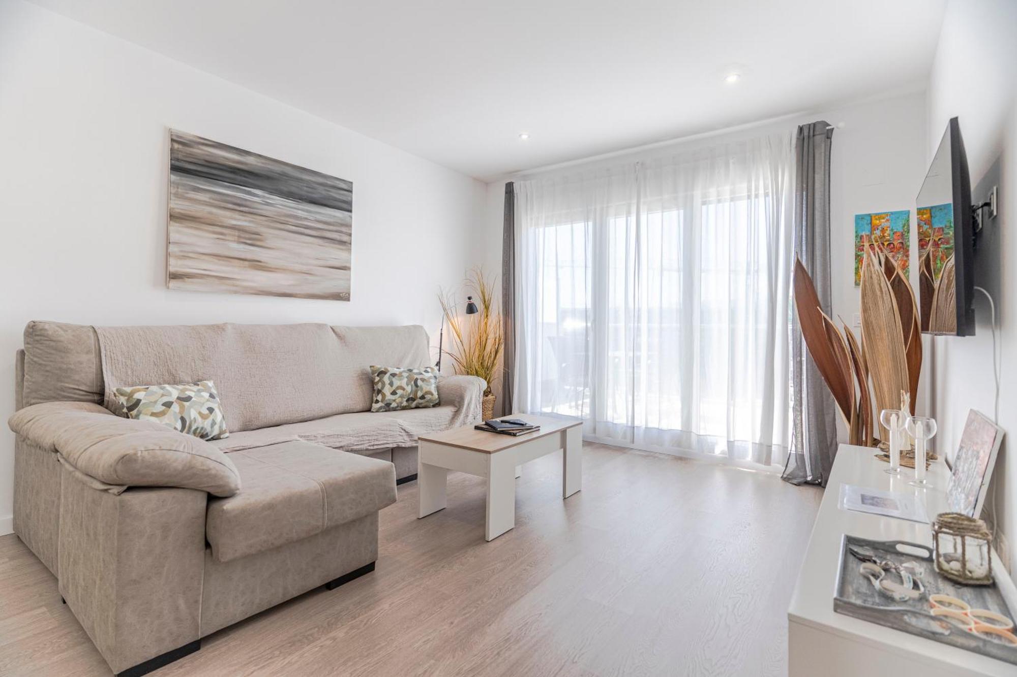 Rentitspain Horizonte En Playa Nasila Montanas Y Golf *