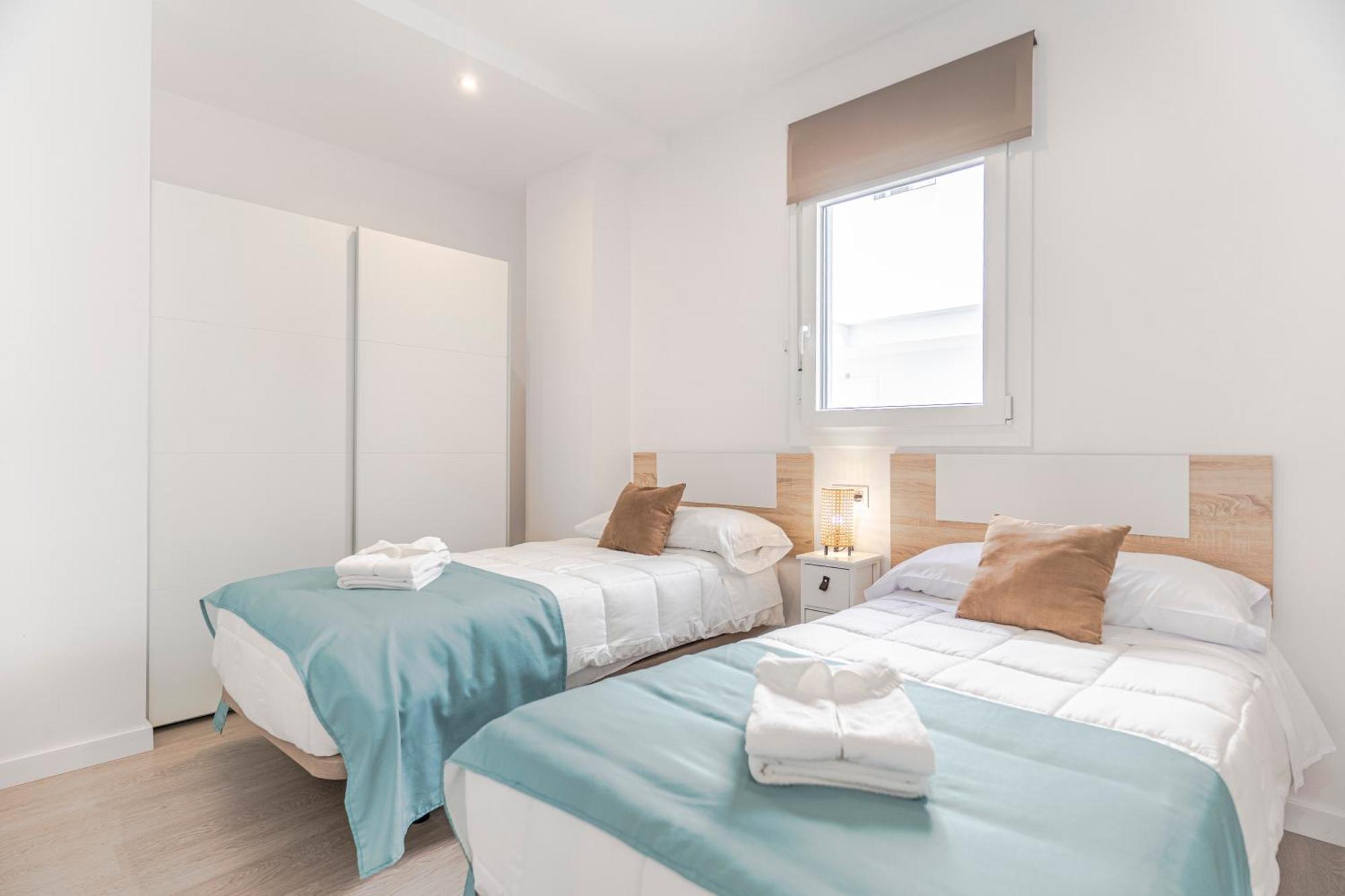 Rentitspain Horizonte En Playa Nasila Montanas Y Golf Apartment *