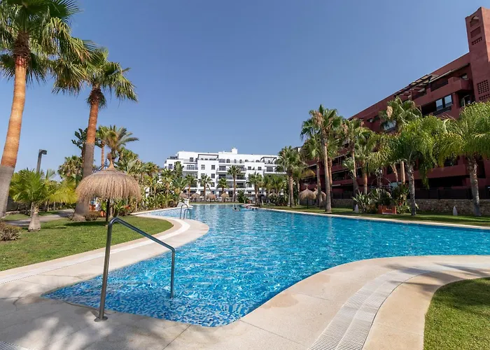 Rentitspain Horizonte En Playa Nasila Montanas Y Golf
